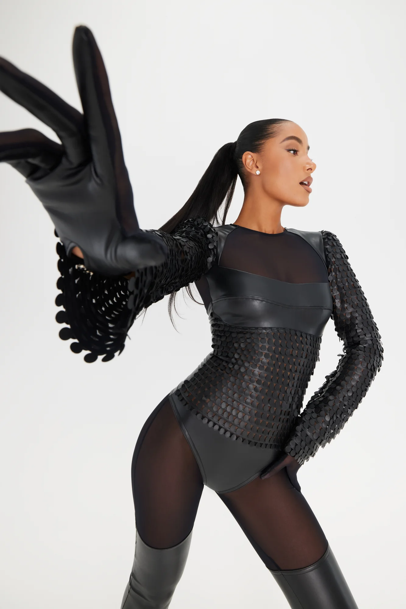 Black Crow Gloves - Image 3