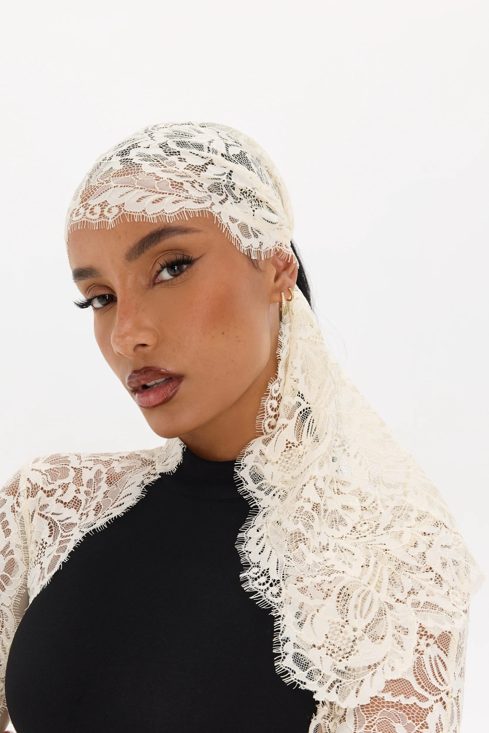 Divine Lace Cap Scarf - Image 3